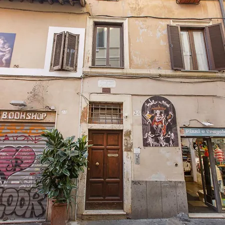 Happy Trastevere In Rome Exterior photo